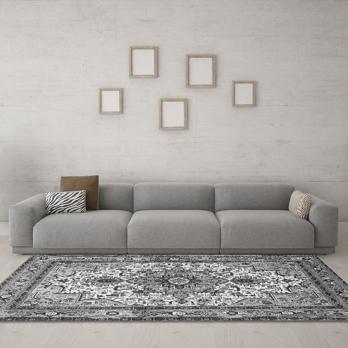 Machine Washable Persian Gray Traditional Rug in a Living Room,, wshtr4754gry