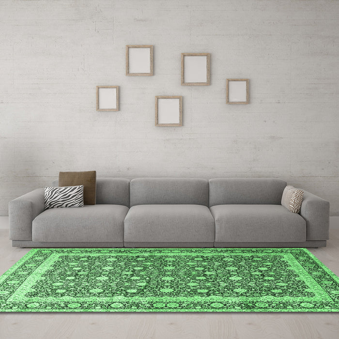 Machine Washable Persian Emerald Green Traditional Area Rugs in a Living Room,, wshtr4756emgrn