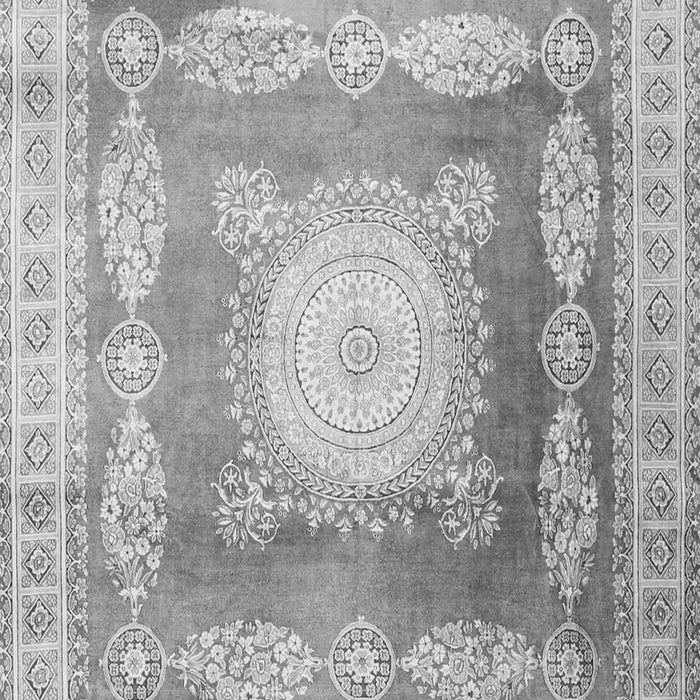 Serging Thickness of Machine Washable Medallion Gray Traditional Rug, wshtr4757gry
