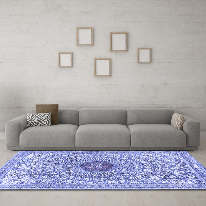 Machine Washable Medallion Blue Traditional Rug in a Living Room, wshtr4763blu