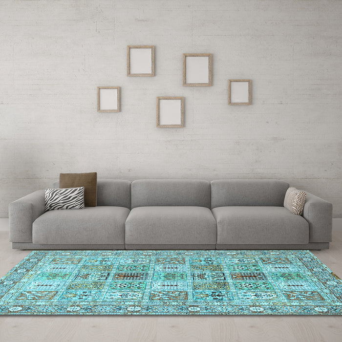 Machine Washable Persian Light Blue Traditional Rug in a Living Room, wshtr4767lblu