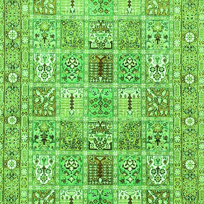 Serging Thickness of Machine Washable Persian Green Traditional Area Rugs, wshtr4767grn