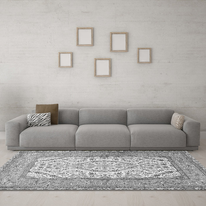 Machine Washable Persian Gray Traditional Rug in a Living Room,, wshtr4769gry