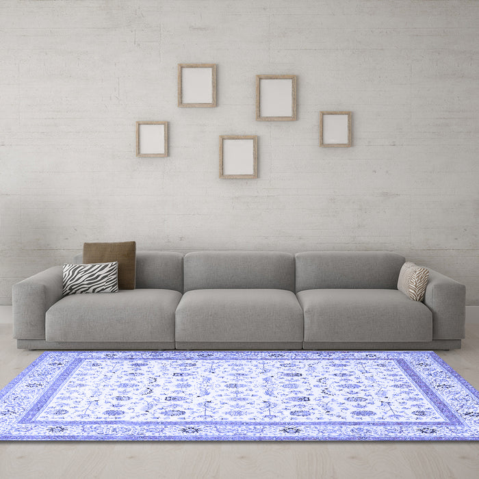 Machine Washable Persian Blue Traditional Rug in a Living Room, wshtr4776blu