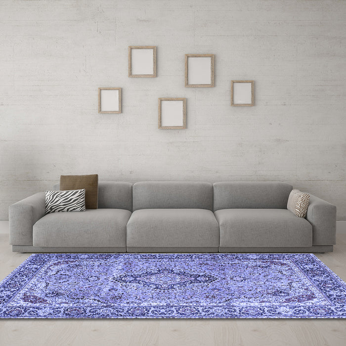 Machine Washable Persian Blue Traditional Rug in a Living Room, wshtr4782blu