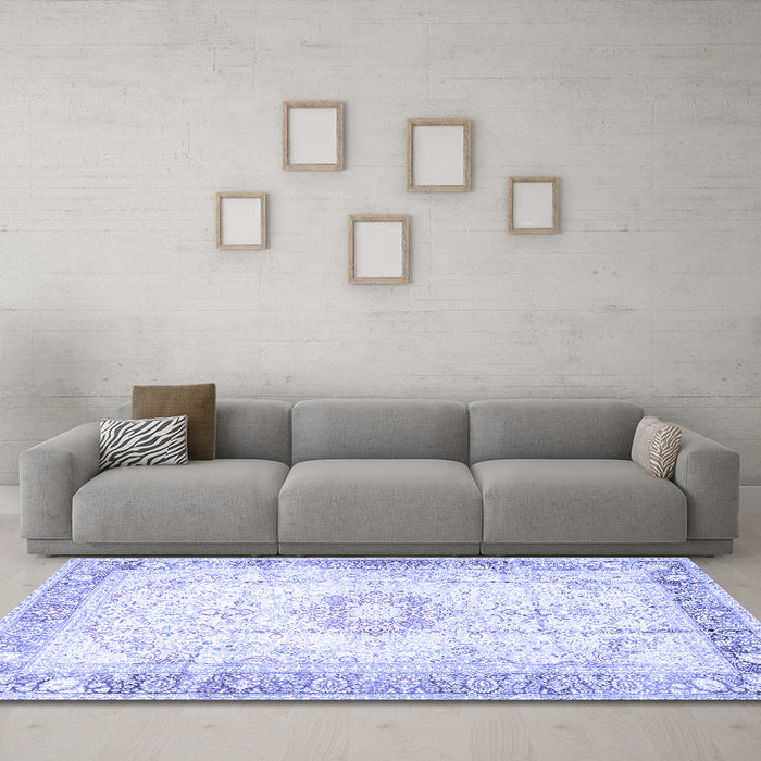 Machine Washable Persian Blue Traditional Rug in a Living Room, wshtr4783blu