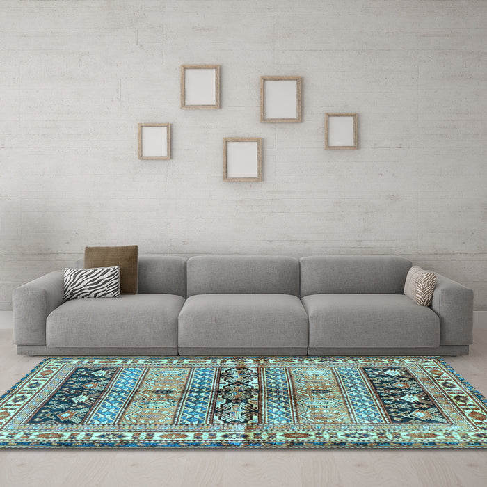 Machine Washable Persian Light Blue Traditional Rug in a Living Room, wshtr4788lblu