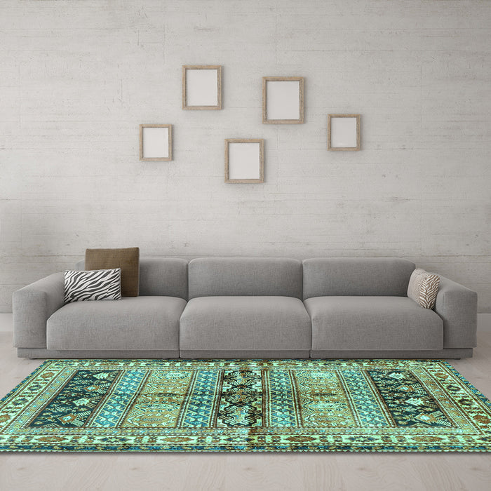 Machine Washable Persian Turquoise Traditional Area Rugs in a Living Room,, wshtr4788turq