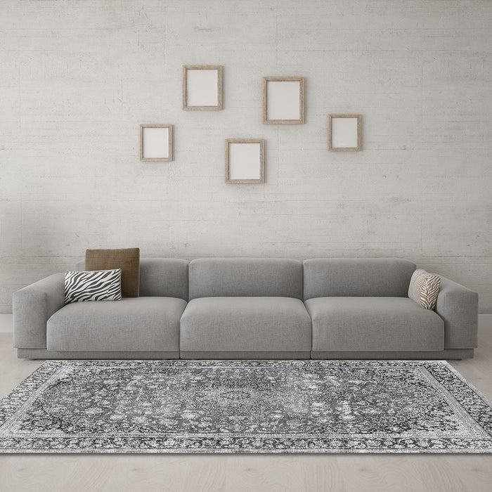 Machine Washable Medallion Gray Traditional Rug in a Living Room,, wshtr4791gry