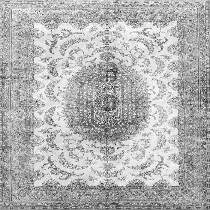 Serging Thickness of Medallion Gray Traditional Rug, tr4792gry