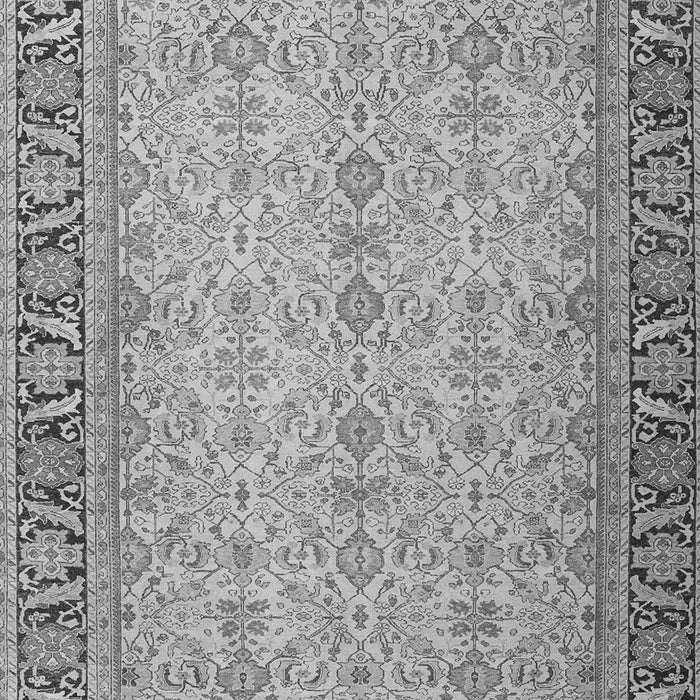 Serging Thickness of Machine Washable Persian Gray Traditional Rug, wshtr4796gry