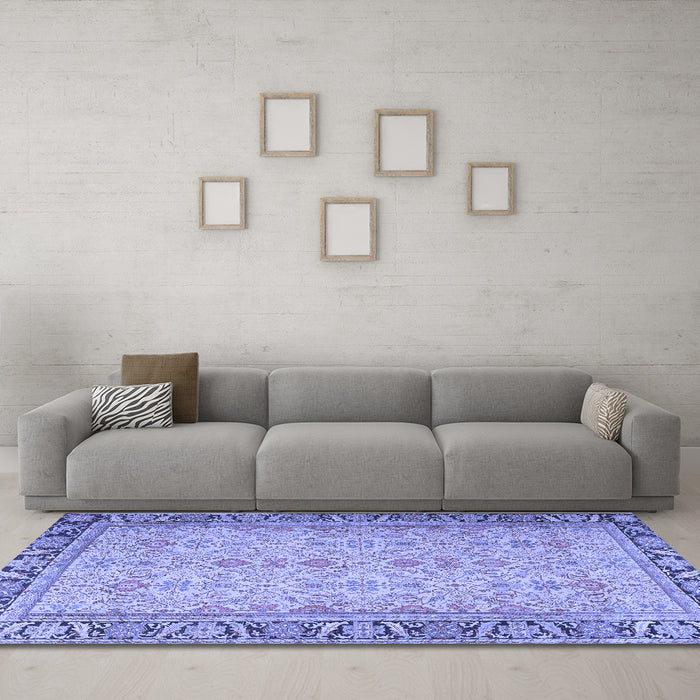 Machine Washable Persian Blue Traditional Rug in a Living Room, wshtr4796blu