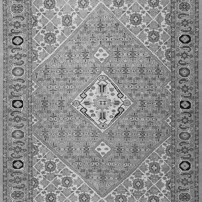 Serging Thickness of Machine Washable Persian Gray Traditional Rug, wshtr4797gry