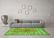 Machine Washable Persian Green Traditional Area Rugs in a Living Room,, wshtr4798grn