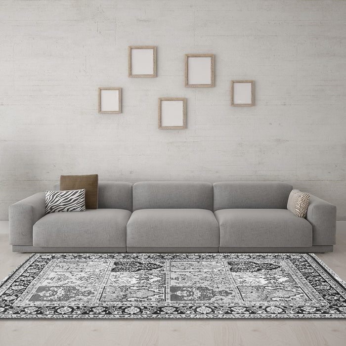 Machine Washable Persian Gray Traditional Rug in a Living Room,, wshtr4799gry