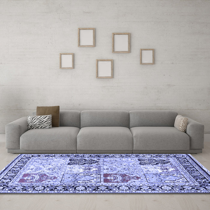 Machine Washable Persian Blue Traditional Rug in a Living Room, wshtr4799blu