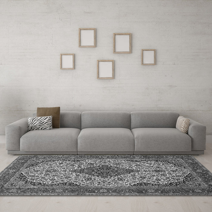 Machine Washable Medallion Gray Traditional Rug in a Living Room,, wshtr479gry