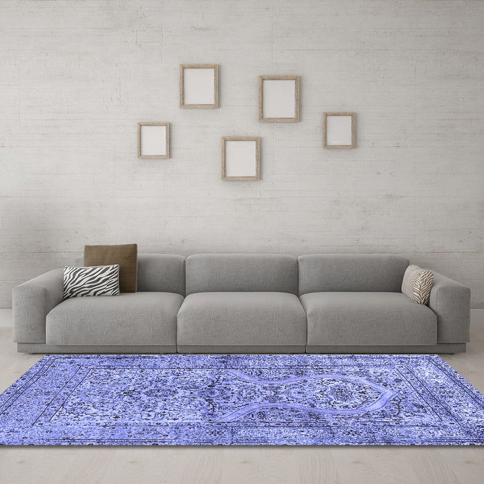 Machine Washable Persian Blue Traditional Rug in a Living Room, wshtr4809blu
