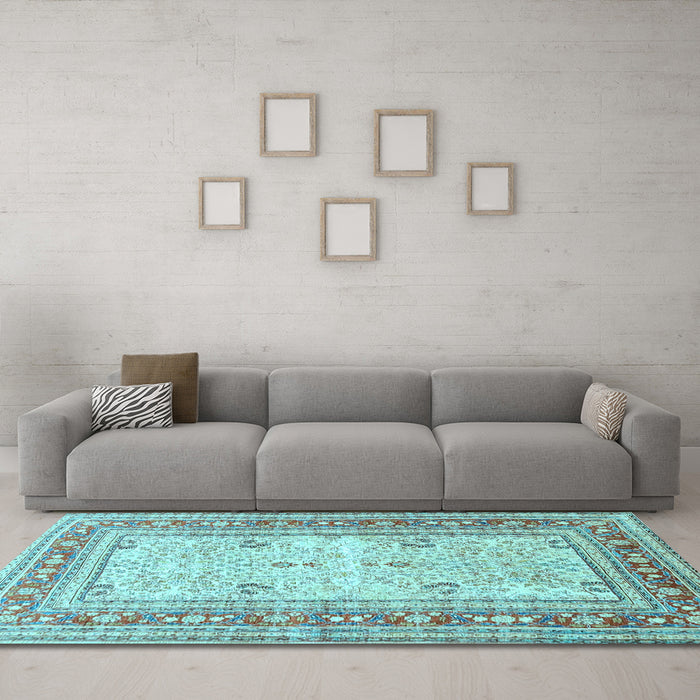 Machine Washable Persian Light Blue Traditional Rug in a Living Room, wshtr4811lblu