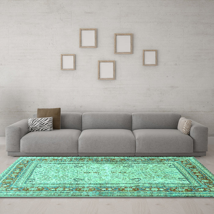 Machine Washable Persian Turquoise Traditional Area Rugs in a Living Room,, wshtr4811turq