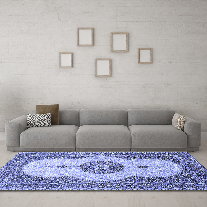 Machine Washable Medallion Blue Traditional Rug in a Living Room, wshtr4816blu