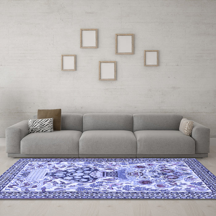 Machine Washable Animal Blue Traditional Rug in a Living Room, wshtr4819blu
