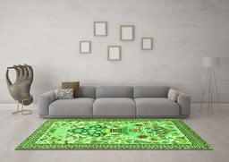 Machine Washable Animal Green Traditional Area Rugs in a Living Room,, wshtr4819grn