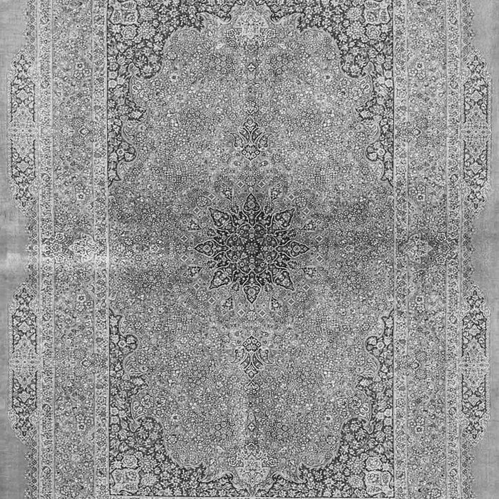 Serging Thickness of Machine Washable Persian Gray Traditional Rug, wshtr4822gry
