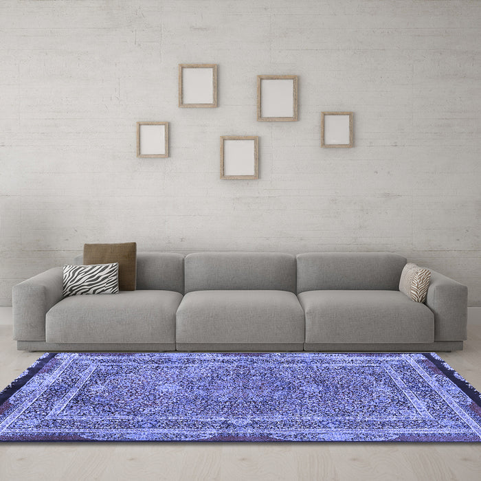 Machine Washable Persian Blue Traditional Rug in a Living Room, wshtr4823blu