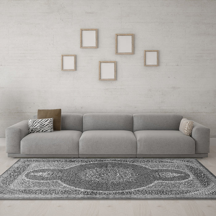 Machine Washable Medallion Gray Traditional Rug in a Living Room,, wshtr4825gry