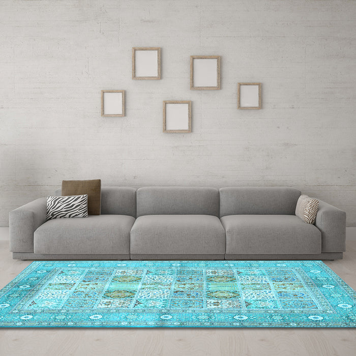 Machine Washable Persian Light Blue Traditional Rug in a Living Room, wshtr4829lblu