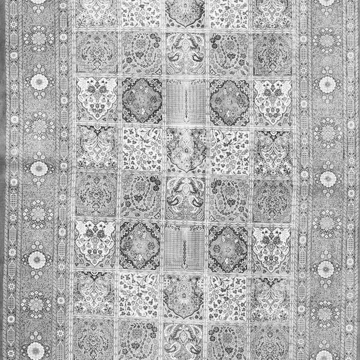 Serging Thickness of Machine Washable Persian Gray Traditional Rug, wshtr4829gry