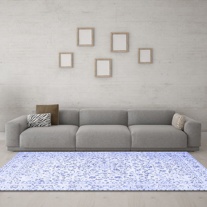 Machine Washable Medallion Blue Traditional Rug in a Living Room, wshtr4830blu