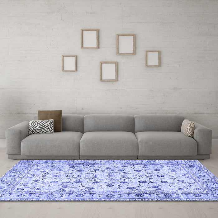 Machine Washable Persian Blue Traditional Rug in a Living Room, wshtr4832blu