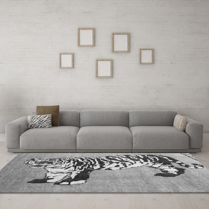 Machine Washable Persian Gray Traditional Rug in a Living Room,, wshtr4834gry