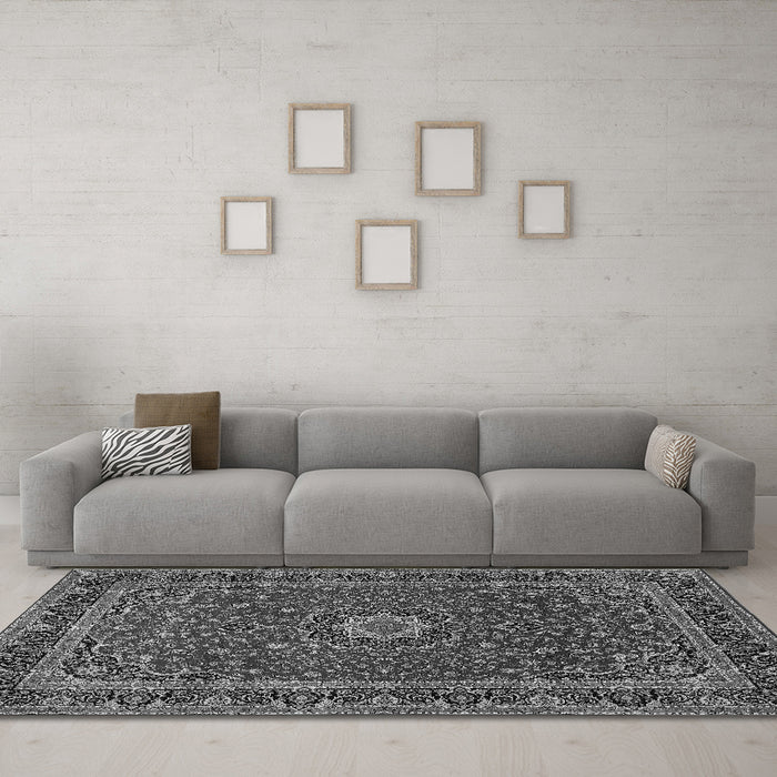 Machine Washable Medallion Gray Traditional Rug in a Living Room,, wshtr483gry