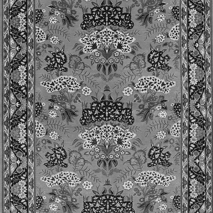 Serging Thickness of Machine Washable Persian Gray Traditional Rug, wshtr487gry