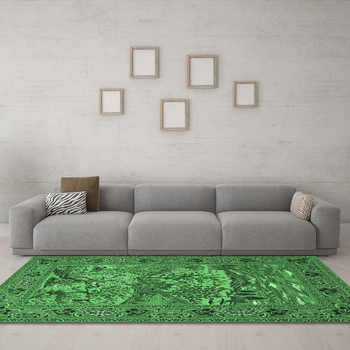 Machine Washable Animal Emerald Green Traditional Area Rugs in a Living Room,, wshtr488emgrn