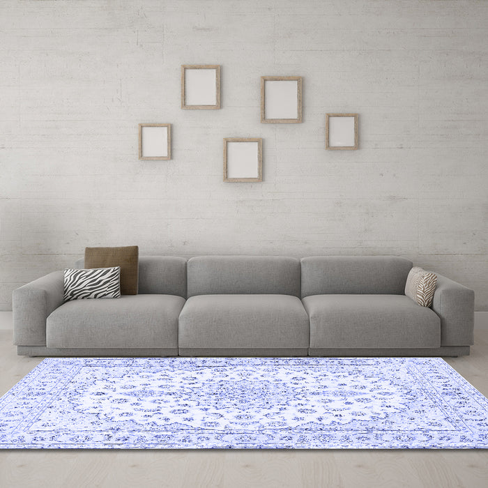 Machine Washable Medallion Blue Traditional Rug in a Living Room, wshtr489blu