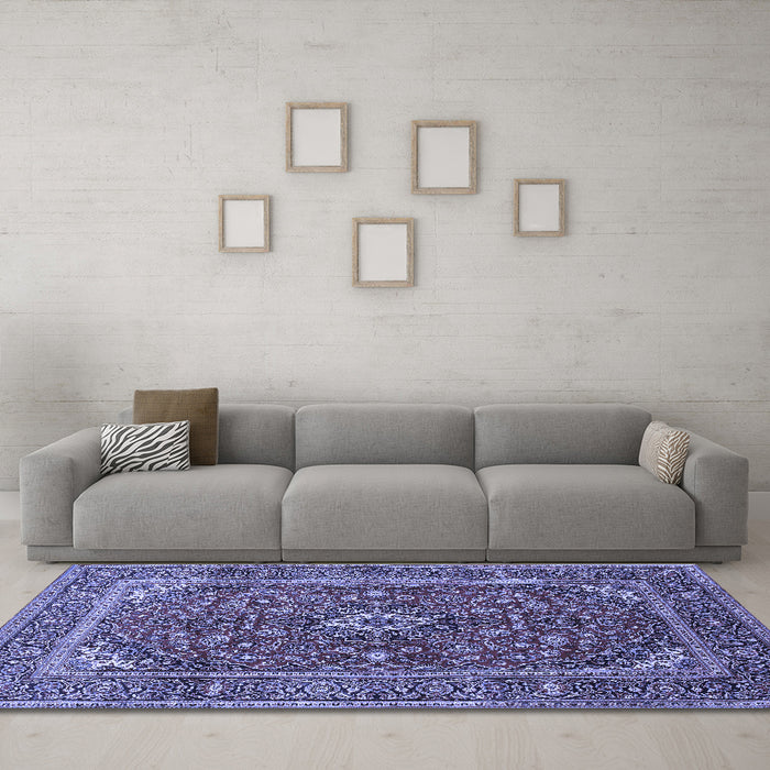 Machine Washable Medallion Blue Traditional Rug in a Living Room, wshtr48blu