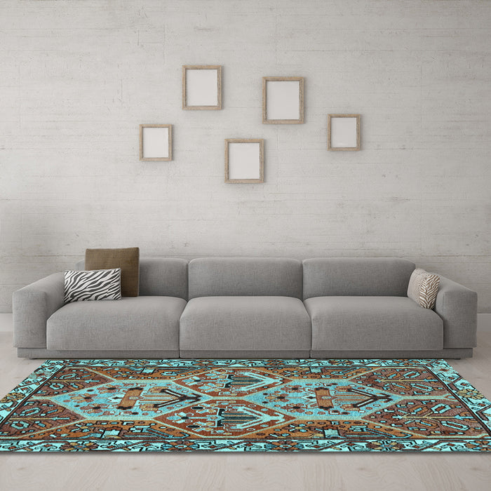 Machine Washable Persian Light Blue Traditional Rug in a Living Room, wshtr495lblu