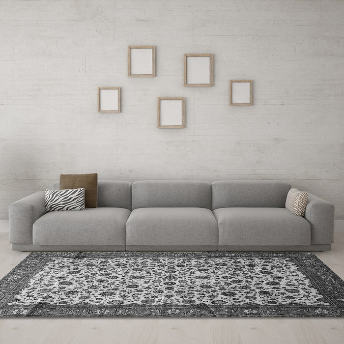 Machine Washable Persian Gray Traditional Rug in a Living Room,, wshtr496gry