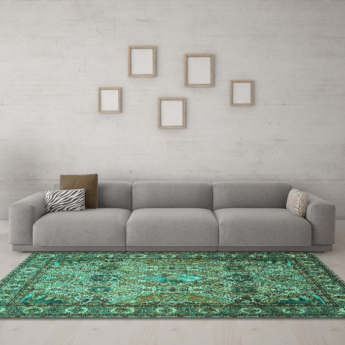 Machine Washable Persian Turquoise Traditional Area Rugs in a Living Room,, wshtr501turq
