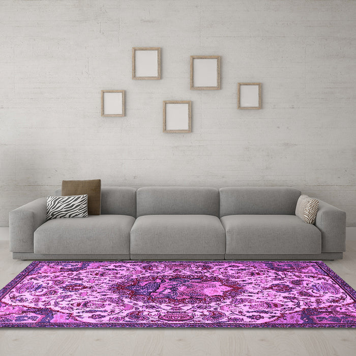Machine Washable Animal Purple Traditional Area Rugs in a Living Room, wshtr503pur