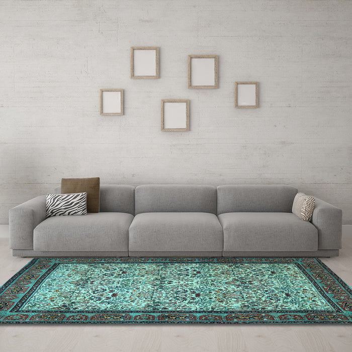Machine Washable Persian Light Blue Traditional Rug in a Living Room, wshtr505lblu
