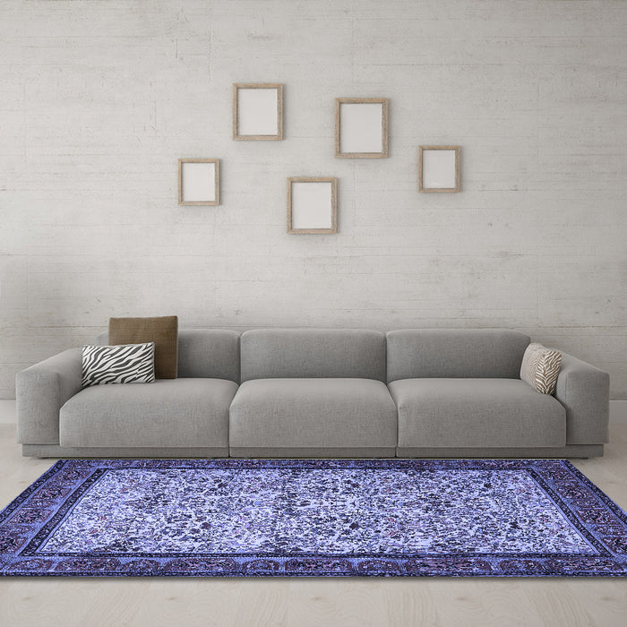 Machine Washable Persian Blue Traditional Rug in a Living Room, wshtr505blu