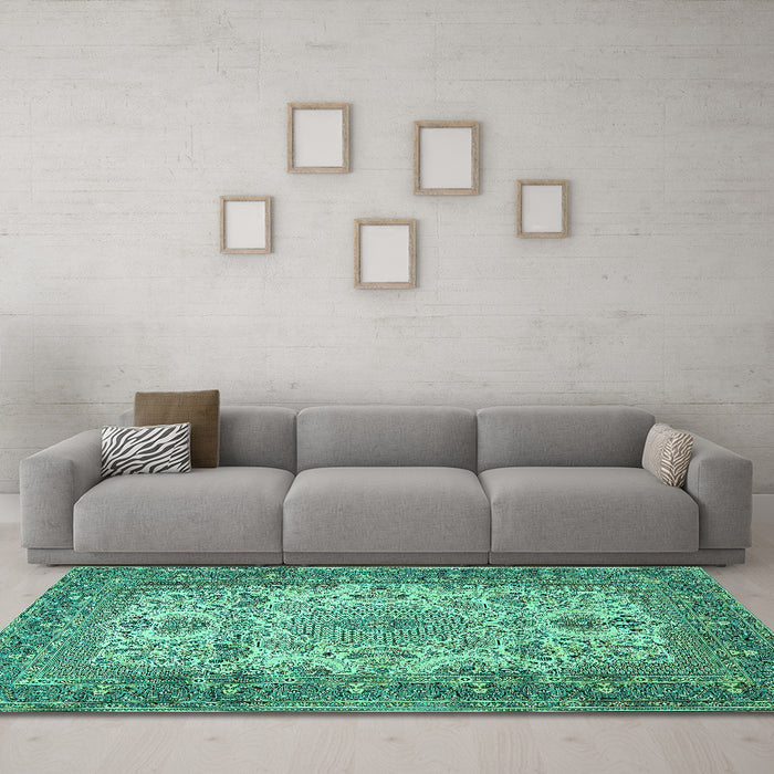 Machine Washable Medallion Turquoise Traditional Area Rugs in a Living Room,, wshtr508turq