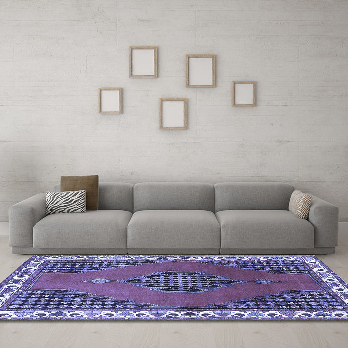 Machine Washable Persian Blue Traditional Rug in a Living Room, wshtr510blu