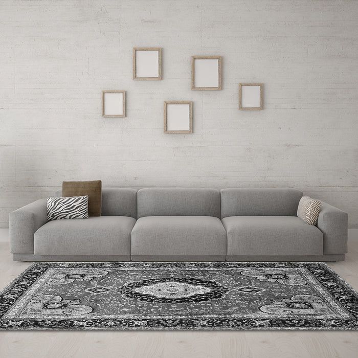 Machine Washable Medallion Gray Traditional Rug in a Living Room,, wshtr514gry