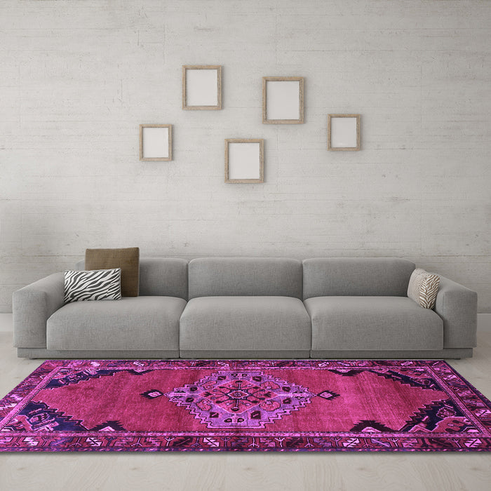Machine Washable Medallion Purple Traditional Area Rugs in a Living Room, wshtr517pur